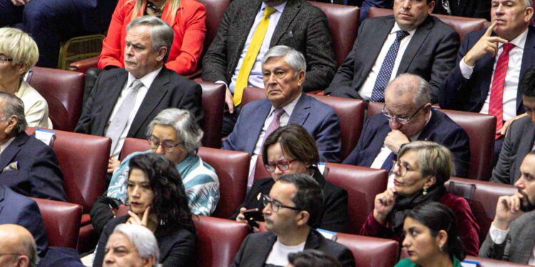 Senador Sandoval dijo que el Gobierno “perdió una oportunidad” de avanzar en la unidad del país