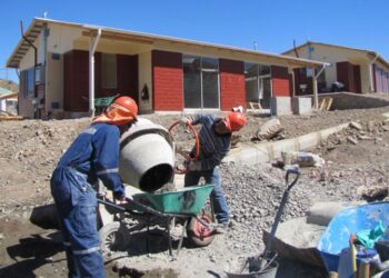 Encuesta del INE posiciona a Aysén con una tasa de informalidad laboral del 32,4%, por sobre el promedio Nacional