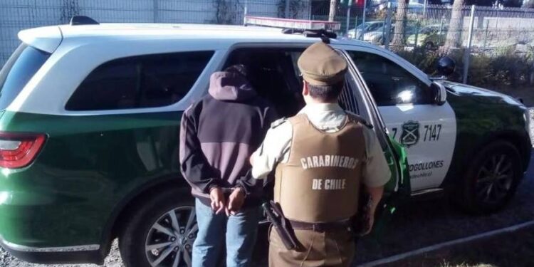 Hombre de 43 Años en prisión preventiva por desacato y daños en contexto de violencia de intrafamiliar