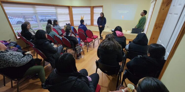 Más de 60 emprendedoras inician talleres de capacitación con apoyo del FOSIS en Aysén