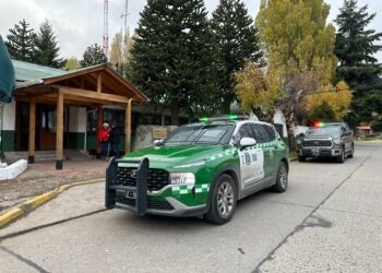 Carabineros detiene a ladrones de un nuevo robo al minimarket Peter Pan de Coyhaique tras riña en la vía pública