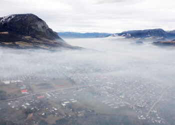 Inician actualización del Plan de Descontaminación Atmosférica de Coyhaique