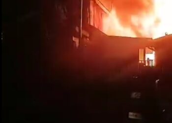 Incendio en Coyhaique deja a cinco personas damnificadas
