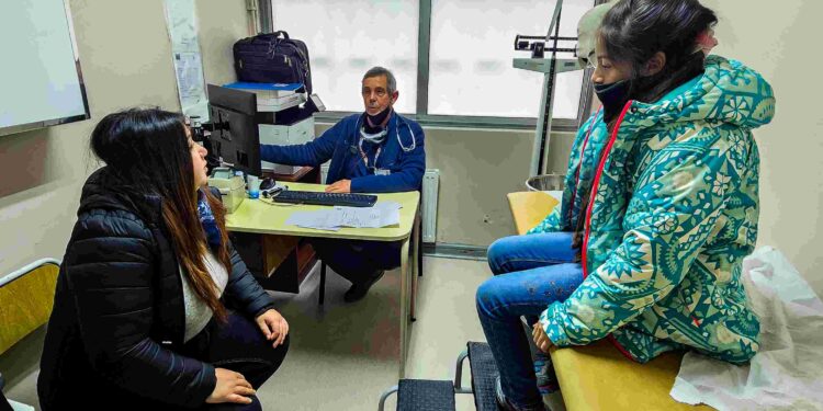 Refuerzan llamado a vacunación ante la llegada del invierno en Coyhaique