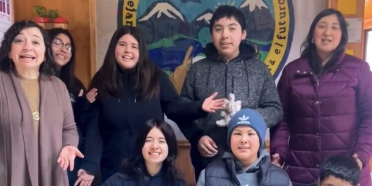 Escuela de Río Blanco invita a participar en un Bingo Solidario que realizarán en Coyhaique