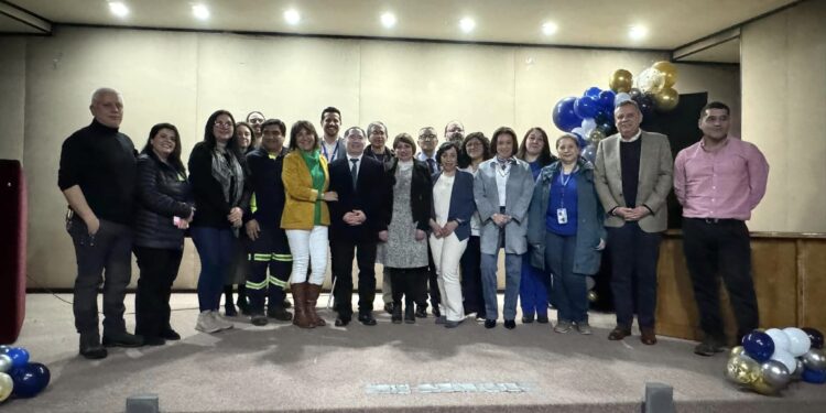 Servicio de Salud Aysén celebra su 45 aniversario homenajeando a sus trabajadores