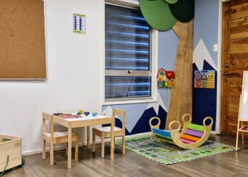 Registro Civil de Cochrane inaugura espacio infantil en oficina regional