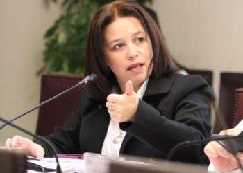 Senadora Órdenes sostuvo que el déficit de la Beca Patagonia debe ser cubierto y espera que sea parte de los anuncios del Ministro Marcel en su visita a Aysén