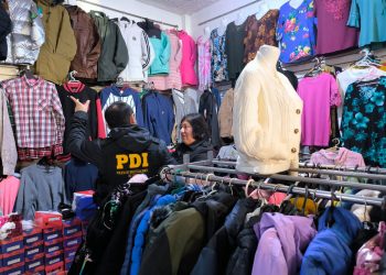 Coyhaique: Incautan casi mil prendas falsificadas en operativo contra el comercio ilegal