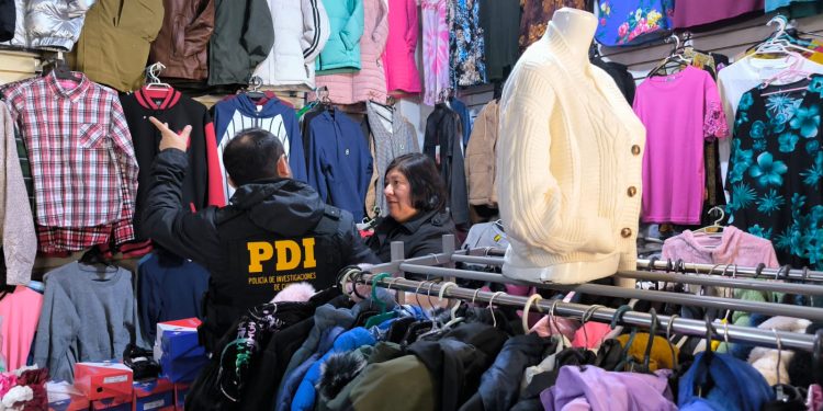 Coyhaique: Incautan casi mil prendas falsificadas en operativo contra el comercio ilegal