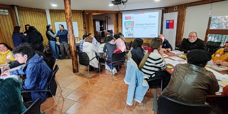 El Minvu estrecha lazos con los dirigentes sociales de Aysén en un ciclo de diálogos