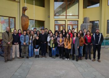 «Alma mater»: La Universidad de Aysén crea una red para seguir acompañando a sus egresados