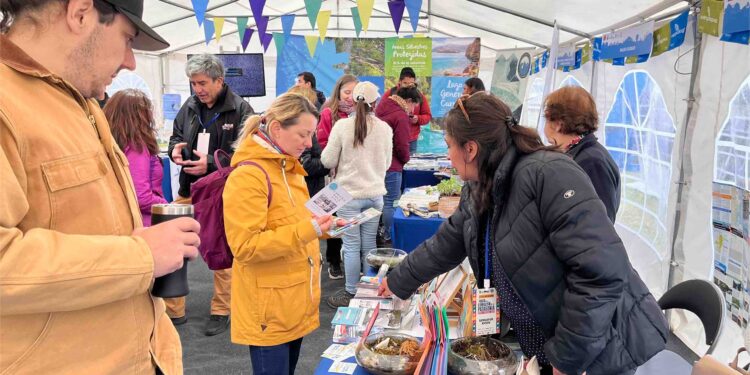Coyhaique celebra el turismo regional con una feria que invita a descubrir Aysén Patagonia