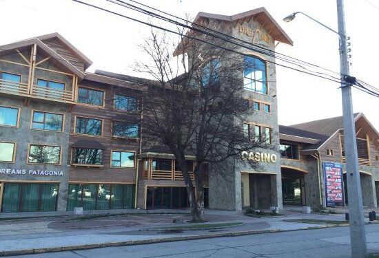 Detenido Hombre por Femicidio Frustrado en Hotel Dreams de Coyhaique