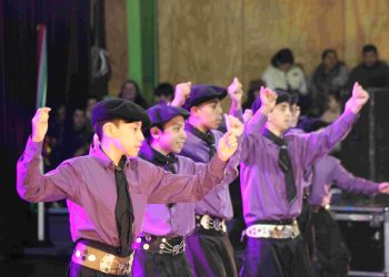 Galas Folclóricas en Puerto Aysén: Un Encuentro de Tradiciones y Cultura
