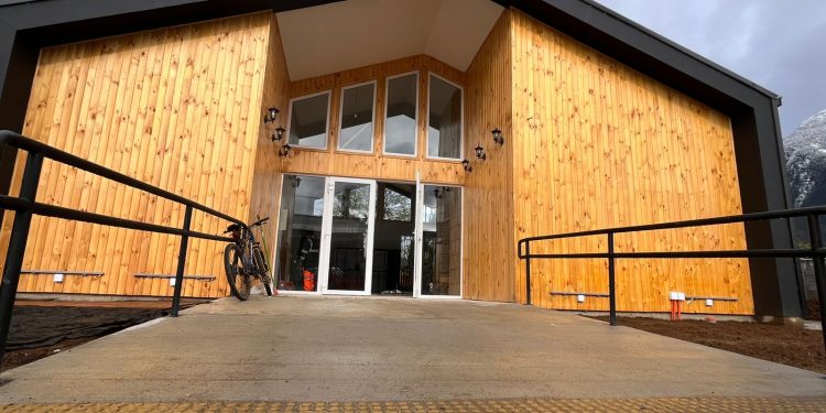 Inspección Constata Avance del Centro Comunitario de Cuidados en Puerto Aysén