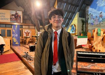 Johan Hinostroza: Su participación en la Orquesta Sinfónica Juvenil de Aysén lo impulsa a querer ser profesor de música