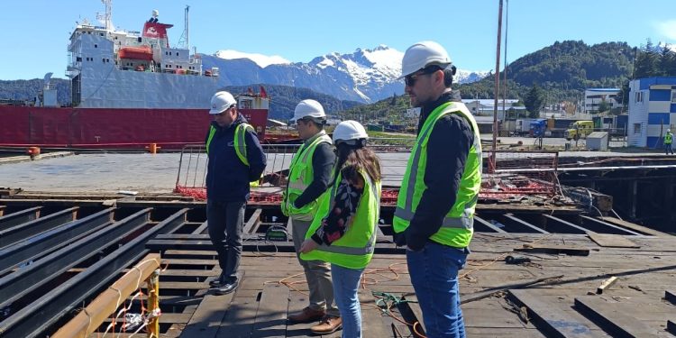 Seremi de Transportes y Telecomunicaciones Realiza Visita Técnica a Empresa Portuaria Chacabuco