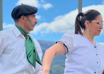 Coyhaique celebra sus 95 años con «Flor de Fiesta» en el Parque Municipal