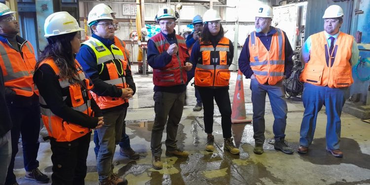 Tercera sesión de la Mesa de Minería y Geología se realiza en Chile Chico