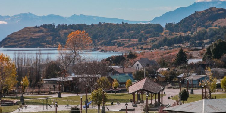 Contraloría Regional confirma maltrato y discriminación por parte de delegado municipal en Puerto Guadal respaldado por el ex alcalde Luperciano Muñoz.