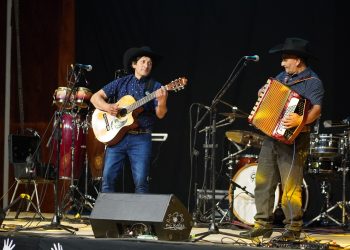 Villa Cerro Castillo celebró su 58° aniversario con un vibrante Festival Ranchero y Feria Productiva
