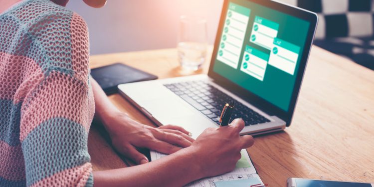 ¿Buscas Empleo? Expo Laborum Online 2024 Ofrecerá Más de 10.000 Oportunidades de Trabajo en todo Chile