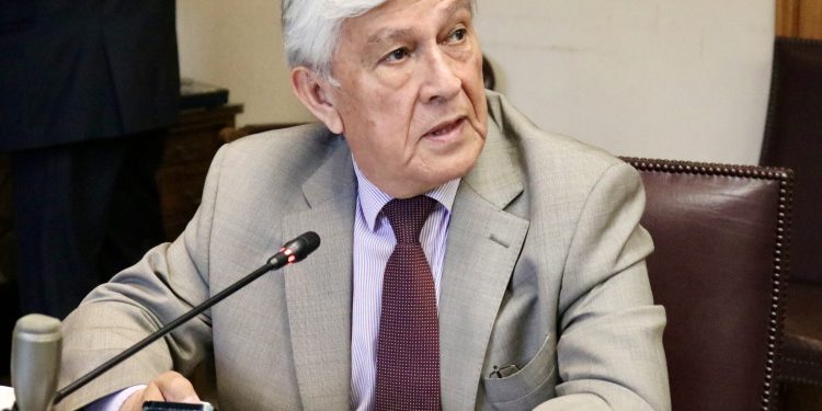 Senador Sandoval y lo que espera tras jornada “Aysén al 2050”: “Esperamos se fije la hoja de ruta que nos permita dar el salto en materia de desarrollo y ser un gran aporte al país”