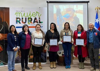 INDAP Aysén y Ministerio de la Mujer graduaron a jóvenes mujeres rurales