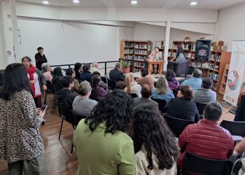 Feria del Libro de Aysén Celebra 20 Años Promoviendo la Lectura