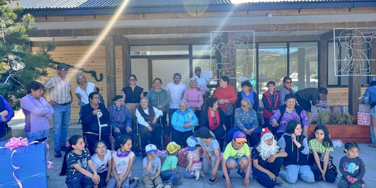 Con Feria Comunitaria celebran Navidad en Puerto Guadal