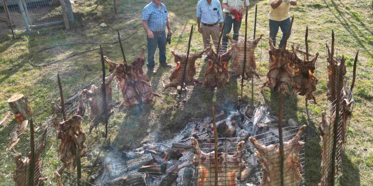 Lago Verde da inicio a sus semanas de Fiestas Costumbristas y de Tradiciones