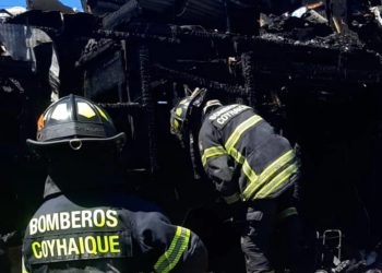 Coyhaique enfrenta intensa jornada de emergencias con múltiples incendios controlados por Bomberos