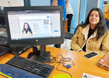 En Puerto Aysén emiten la primera licencia de conducir digital de Chile