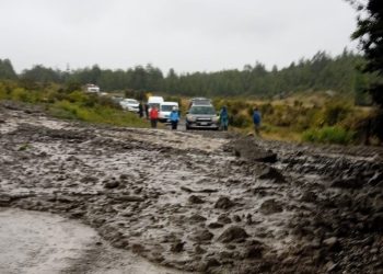Ruta a Exploradores habilitada tras rodado provocado por lluvias