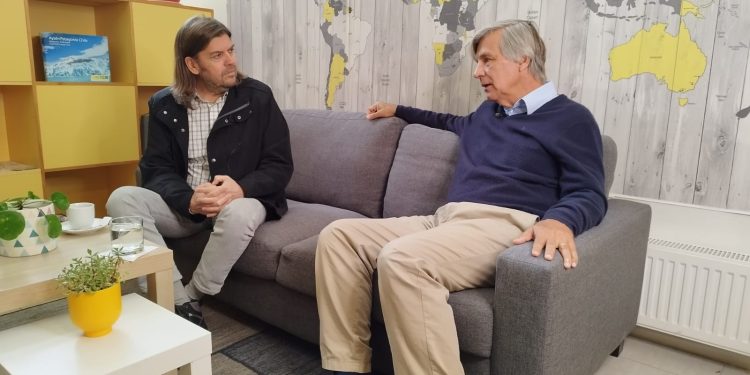 Harold Mayne-Nicholls: «El país está preparado para aglutinarse en torno a una figura de centro»