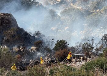 Incendio forestal «Las Llaves» en Chile Chico es declarado controlado y se cancela Alerta Roja