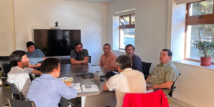 Reunión entre el Gobierno Regional de Aysén y Camioneros de Aysén y Puerto Chacabuco