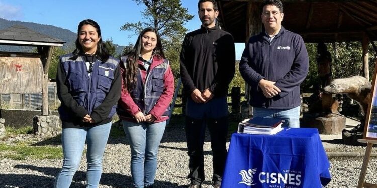 Comenzó el mejoramiento del Mirador Los Chonos en Puerto Cisnes: Proyecto busca mayor accesibilidad e inclusión