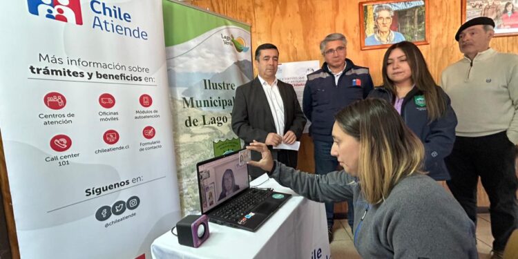 Sucursal virtual de ChileAtiende permite hacer más de 18 trámites desde cualquier punto de Aysén