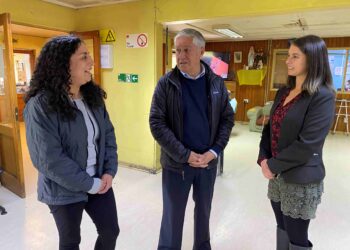 Senador Sandoval destaca trabajo de Hogar de la Obra don Guanella en visita realizada al establecimiento