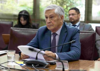 Senador Sandoval pide que anuncios se transformen en obras concretas