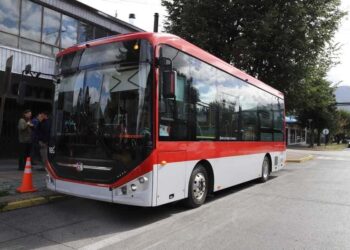 Anuncian convenio de programación para concretar proyecto de buses eléctricos para Coyhaique