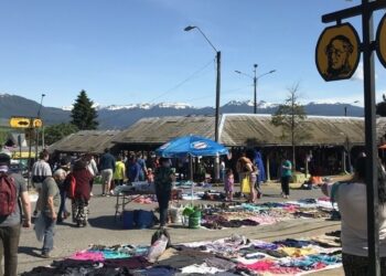 Ferias libres más modernas y sostenibles: Sercotec lanza fondo con subsidios de hasta $30 millones