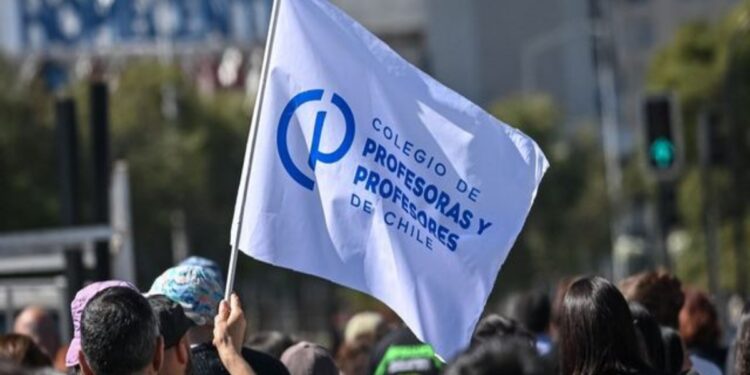 Profesores de la Región se unirán a paro educacional de este jueves