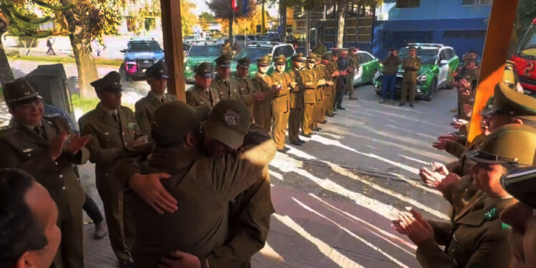 Despedida a Suboficial Mayor Juan Carlos Lagos tras 35 años de servicio en Carabineros