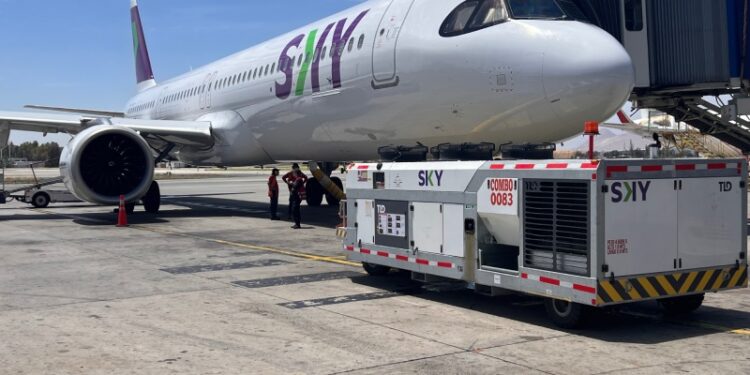 SERNAC oficia a Sky Airline por negar vuelo a pasajera en silla de ruedas