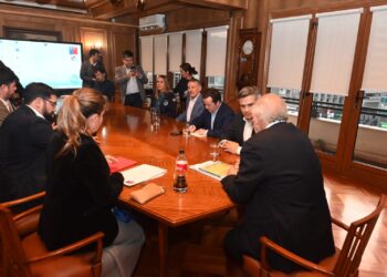 Minvu y Gobierno Regional buscan soluciones habitacionales con enfoque ambiental