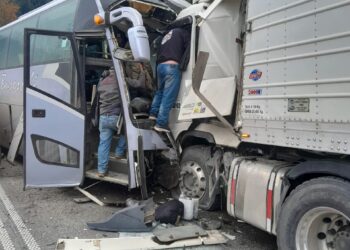 Un fallecido y más de veinte heridos deja grave accidente de tránsito en ruta entre Coyhaique y Puerto Aysén