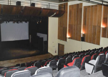 Centro Cultural de Coyhaique recibe más de $32 millones para fortalecer su programación